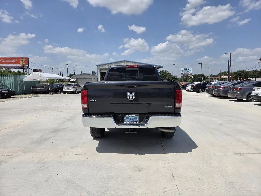 Used 2015 RAM 1500 Classic SLT RWD image 6
