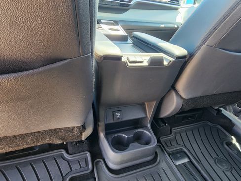 Used 2021 Toyota Sienna XSE w/ XSE Plus Package AWD/4WD image 21