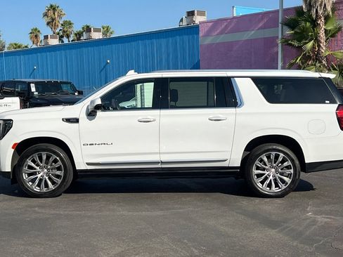Used 2022 GMC Yukon XL Denali w/ Max Trailering Package RWD image 7