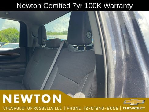 Used 2023 Chevrolet Silverado 1500 LT AWD/4WD image 30