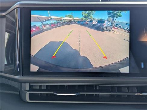 Used 2024 Jeep Wrangler Unlimited Rubicon w/ Capability Package AWD/4WD image 13