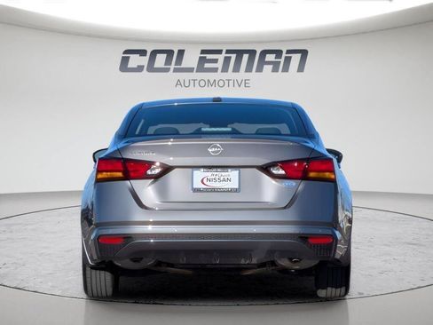 Certified 2025 Nissan Altima 2.5 S FWD image 6