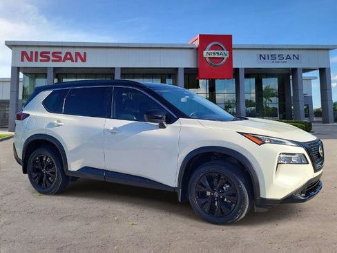 Certified 2023 Nissan Rogue SV w/ SV Premium B Package image 2