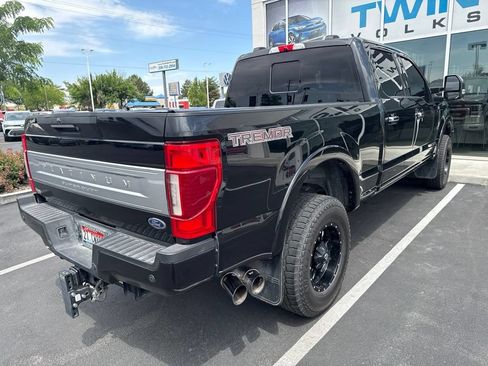 Used 2021 Ford F350 Platinum w/ Tremor Off-Road Package AWD/4WD image 23