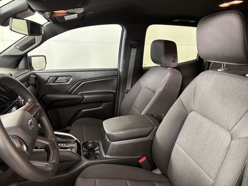 Used 2023 Chevrolet Colorado Trail Boss w/ Technology Package image 23