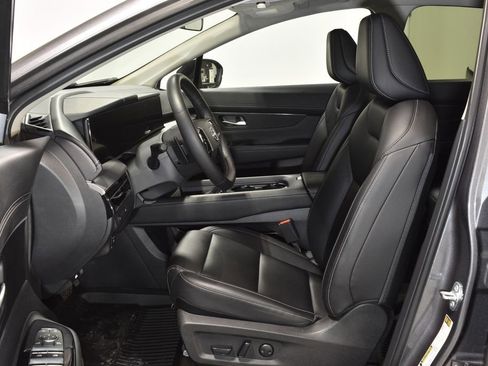 Used 2025 Nissan Murano SV image 10