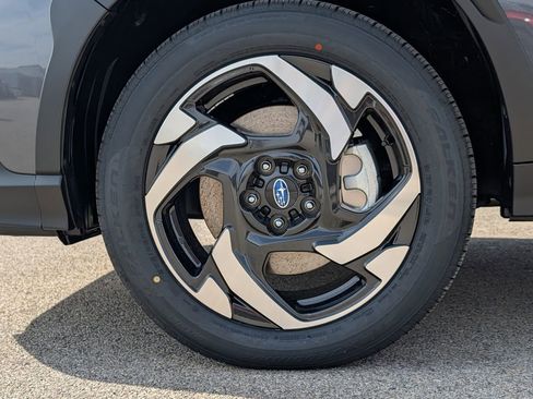 New 2026 Subaru Crosstrek 2.5i Limited AWD/4WD image 4