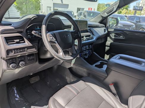 Used 2023 Chevrolet Suburban RST w/ Sport Performance Package AWD/4WD image 16