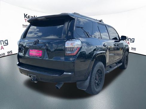Used 2021 Toyota 4Runner SR5 Premium image 3