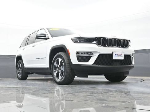 Used 2023 Jeep Grand Cherokee 4WD 4xe image 54