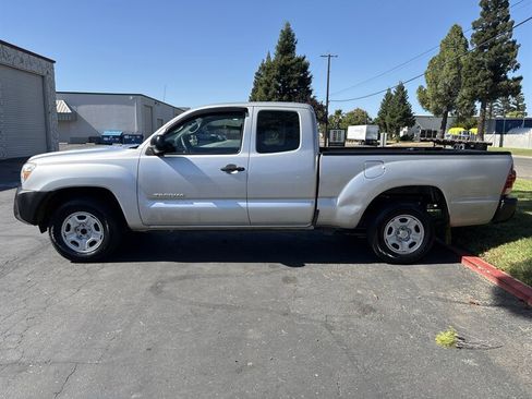 Used 2012 Toyota Tacoma 2WD Access Cab image 8