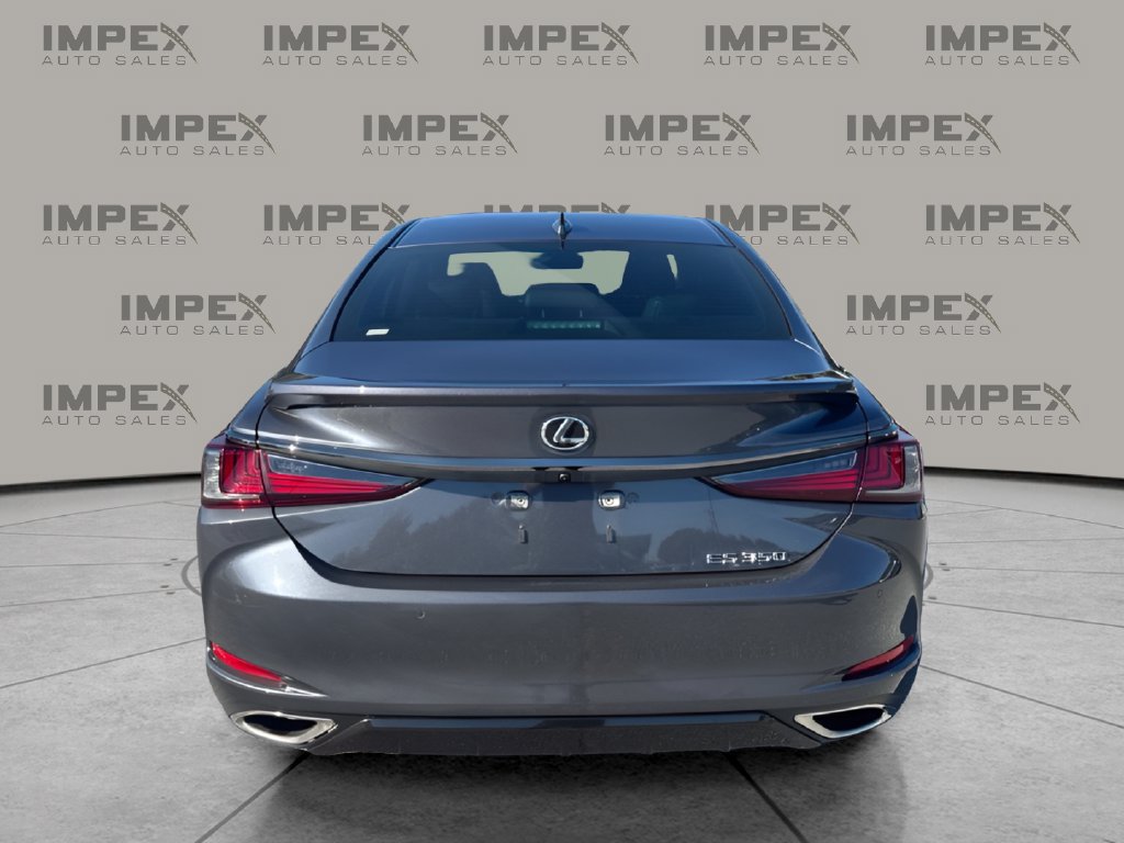 Used 2025 Lexus ES 350 F Sport w/ Accessory Package (Z2) FWD image 4