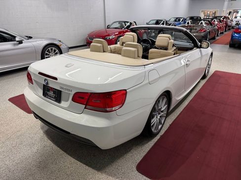 Used 2010 BMW 328i Convertible RWD image 11