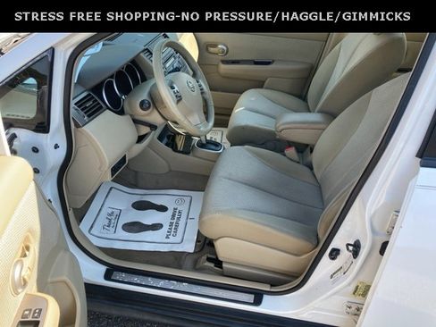 Used 2008 Nissan Versa SL w/ Convenience Pkg image 16