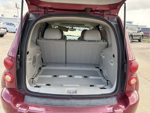 Used 2006 Chevrolet HHR LT w/ Preferred Equipment Group image 26