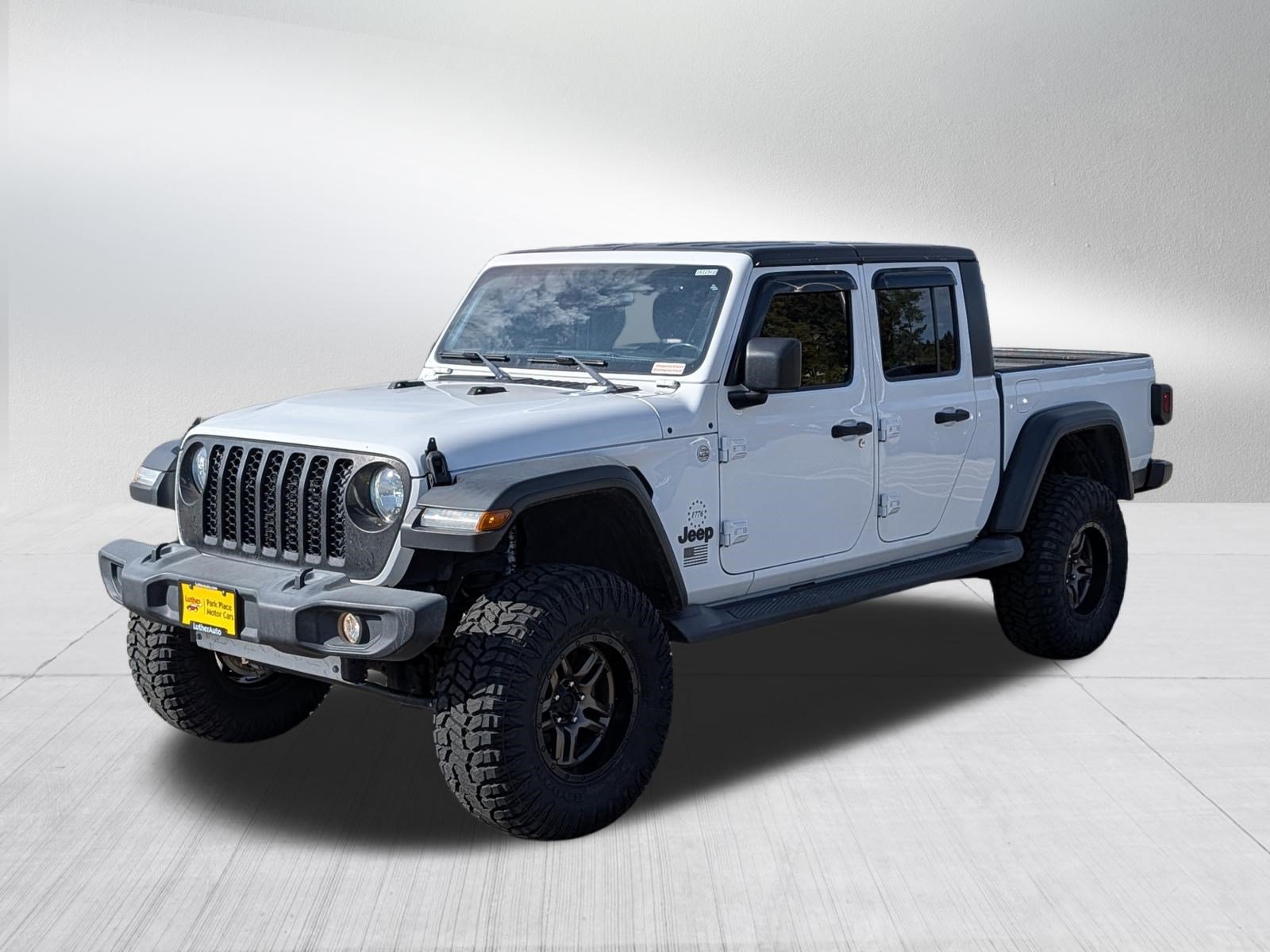Used 2020 Jeep Gladiator Sport w/ Quick Order Package 23S AWD/4WD image 3