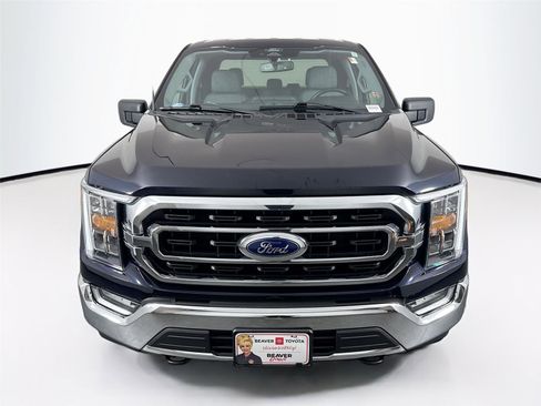 Used 2022 Ford F150 XLT w/ Equipment Group 302A High image 8