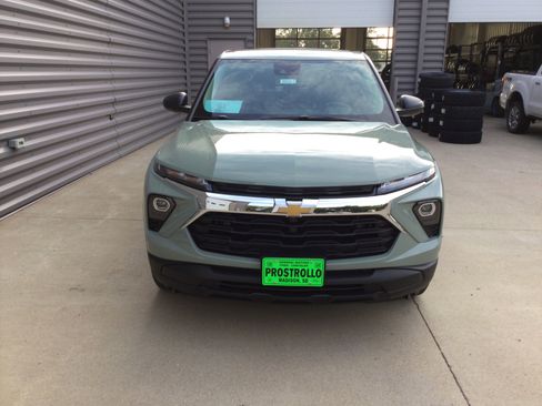 New 2026 Chevrolet TrailBlazer LS w/ LS Convenience Package image 3
