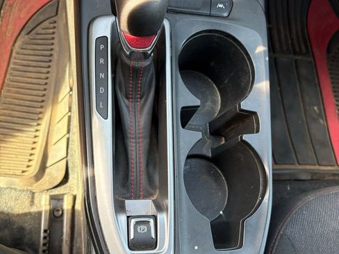 Used 2024 Chevrolet Trax RS image 18