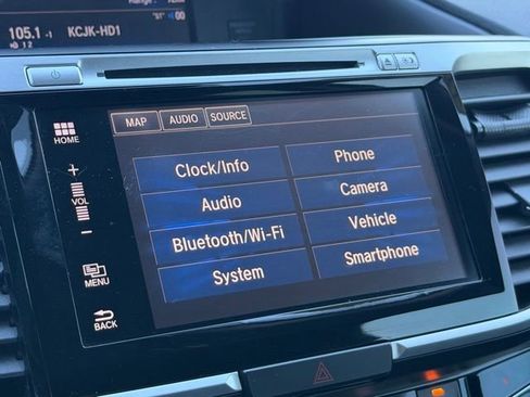 Used 2016 Honda Accord Touring image 34