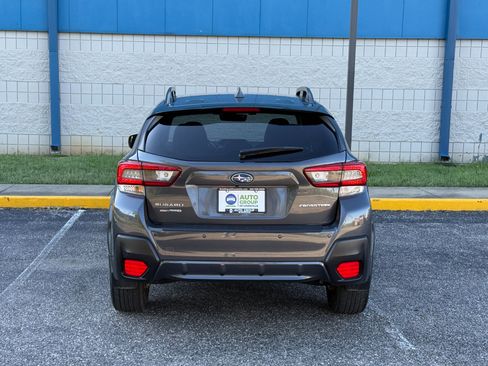 Used 2020 Subaru Crosstrek 2.0i Limited w/ Moonroof Package image 6