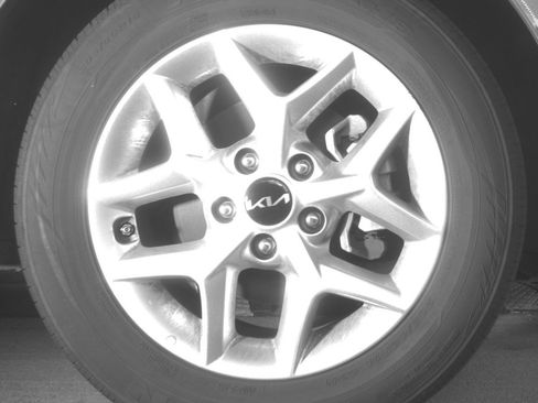 Used 2025 Kia Soul LX w/ LX Technology Package image 18