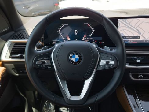 Used 2026 BMW X5 sDrive40i w/ Premium Package RWD image 19