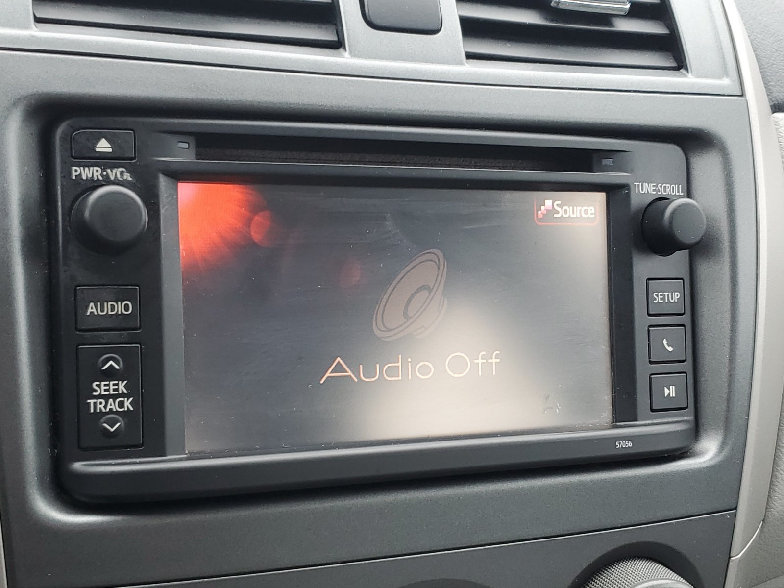 Used 2013 Toyota Corolla LE FWD image 26