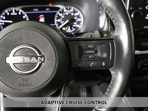 Used 2023 Nissan Pathfinder SL image 4