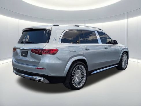 Used 2023 Mercedes-Benz Maybach GLS 600 4MATIC image 5