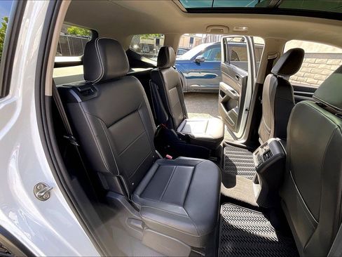 Used 2023 Volkswagen Atlas SE w/ Panoramic Sunroof Package image 26