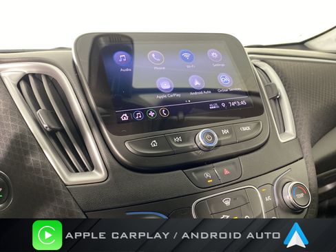 Used 2020 Chevrolet Malibu LS FWD image 2