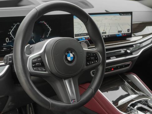Certified 2026 BMW X6 xDrive40i w/ Climate Comfort Package AWD/4WD image 9