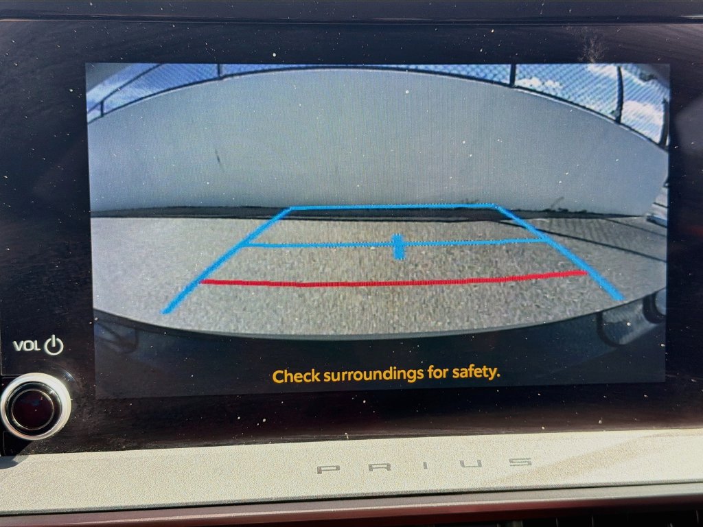 Used 2024 Toyota Prius Prime FWD image 14
