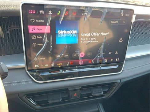 New 2026 Volkswagen Tiguan SE image 9