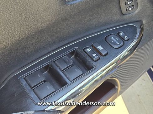 Used 2016 Toyota Avalon XLE Premium FWD image 31
