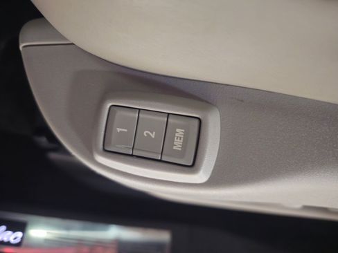 Used 2015 Cadillac SRX Performance w/ Driver Assist Package image 28