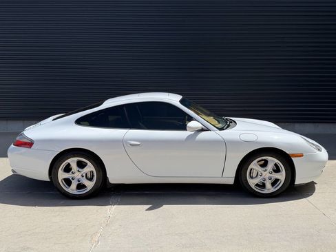 Used 1999 Porsche 911 Carrera 4 AWD/4WD image 12