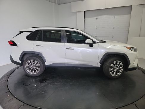 Used 2021 Toyota RAV4 Limited w/ Limited Grade Weather Package FWD image 11