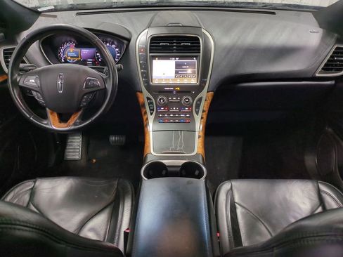 Used 2017 Lincoln MKX Reserve w/ Lincoln MKX Climate Package image 18