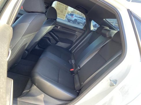 Used 2022 Honda Civic Sport image 17