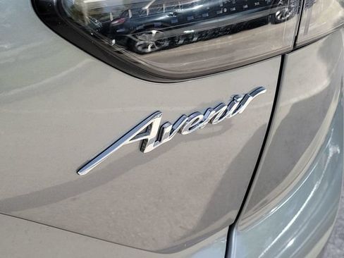 Used 2024 Buick Envision Avenir AWD/4WD image 8