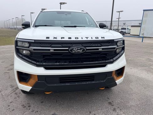 New 2025 Ford Expedition Tremor image 8