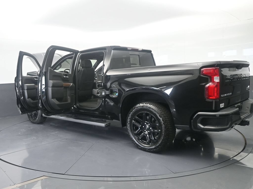 Used 2021 Chevrolet Silverado 1500 High Country AWD/4WD image 84