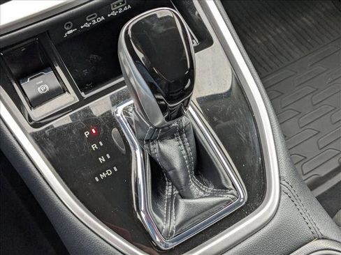 Certified 2024 Subaru Outback Premium image 12