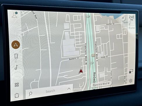 Used 2025 Land Rover Defender 110 S image 18