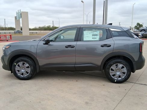 New 2026 Nissan Kicks S image 3