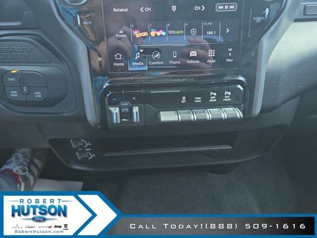 Used 2026 RAM 2500 Big Horn AWD/4WD image 16