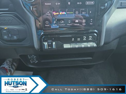 Used 2026 RAM 2500 Big Horn AWD/4WD image 16
