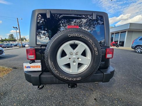 Used 2017 Jeep Wrangler Unlimited Sport w/ Quick Order Package 24S image 6